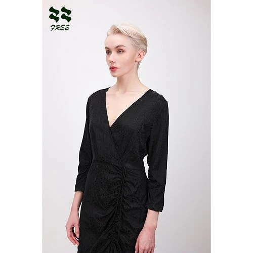 V neckline(001)